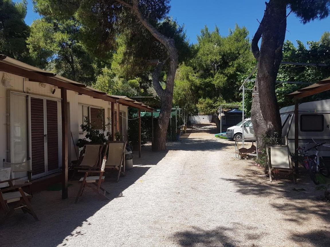 Xenicamp-Retreat Hotel Нафплион Екстериор снимка